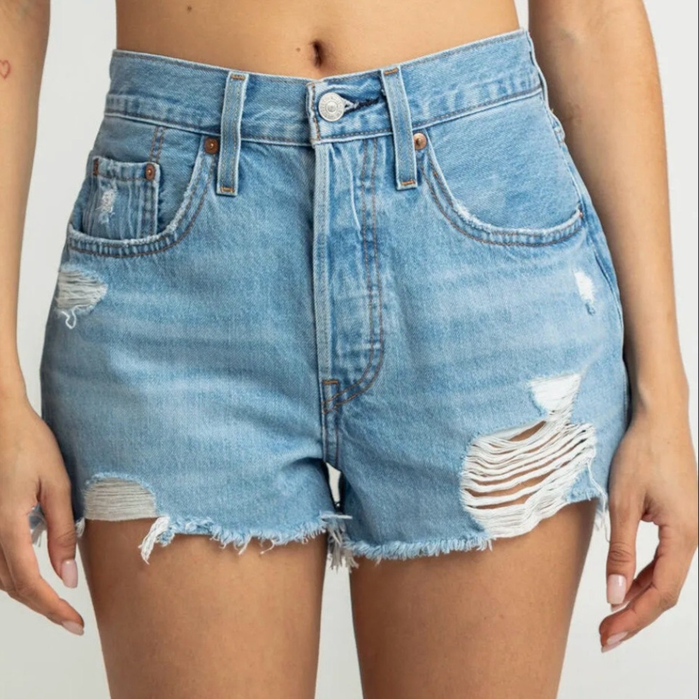 Levi’s 501 premium jean shorts size 33